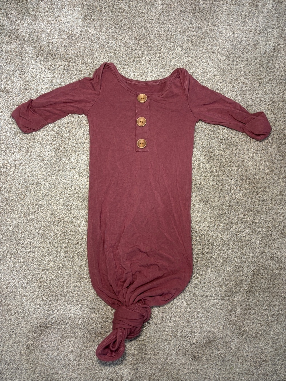 Caden Lane Wine Color Bamboo Knotted Gown Size 0-3 Months
